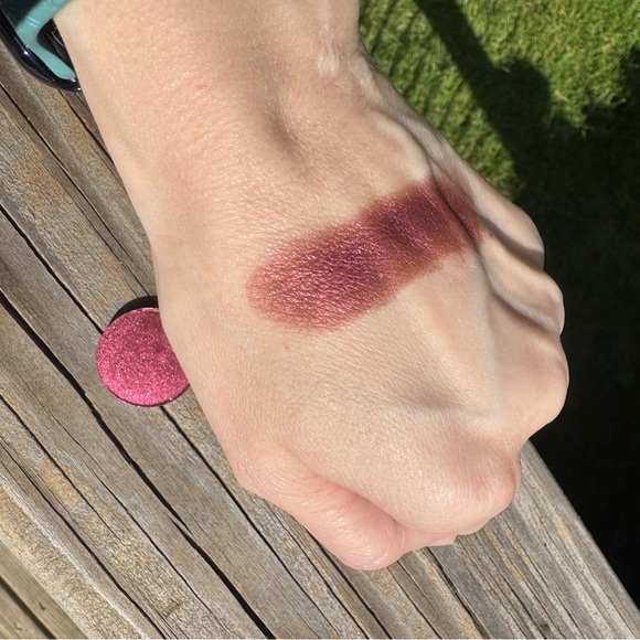 Copacetic Cosmetics Akiko Metallic Shadow - Picture 13 of 15